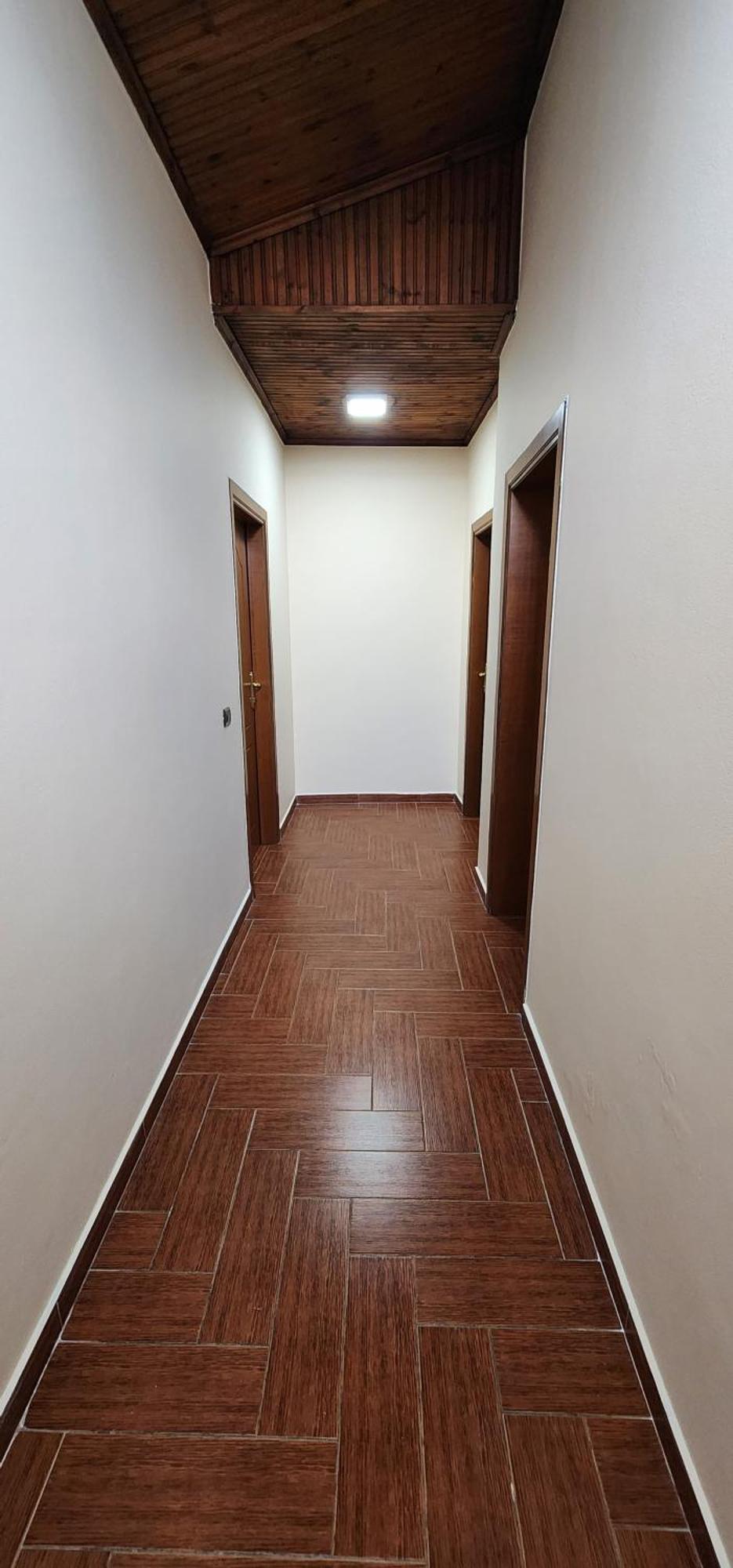 Hotel La Villa Tirana Esterno foto