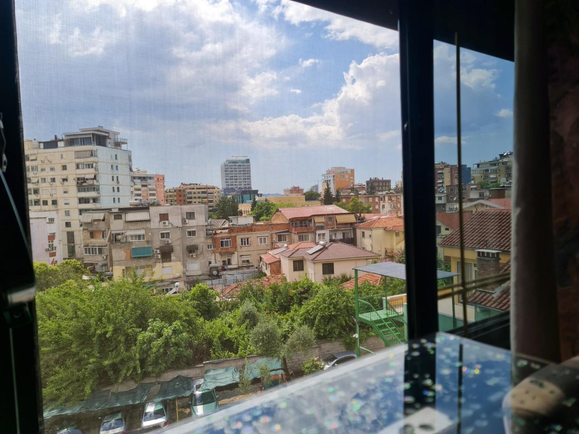Hotel La Villa Tirana Esterno foto
